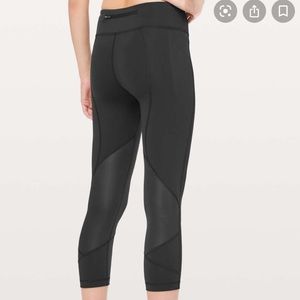 Lululemon pace rival crop